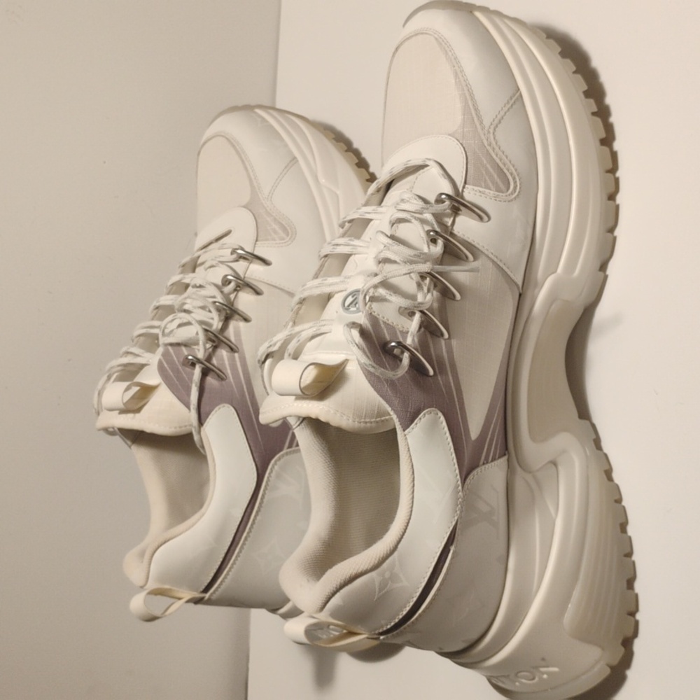 Louis Vuitton Run Away Pulse Sneakers Men's Size 10 🔥🔥🔥 - Picture 8 of 16